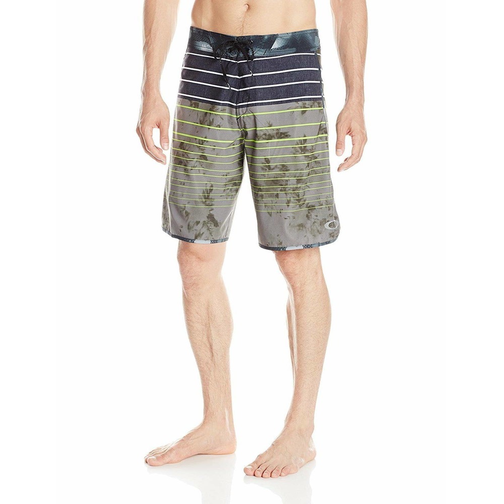 Oakley Men's Blade Straight Edge 20" Boardshorts - Herb